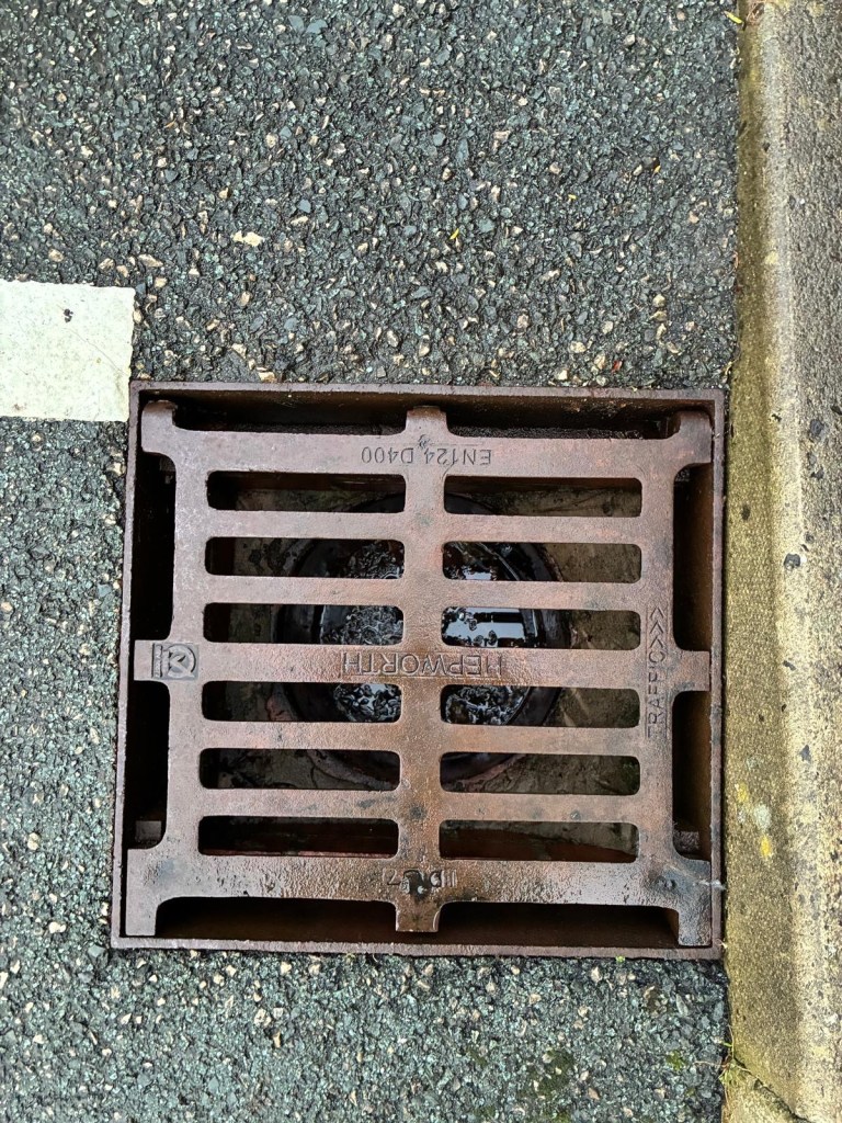 81bb4ea8-1f01-4120-be11-9b136de34d5a